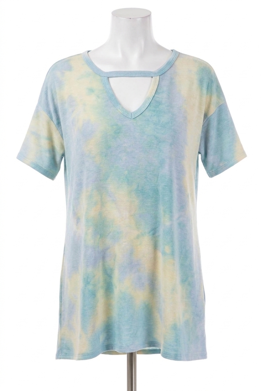 NEW HEIMISH USA tie dye keyhole top - plus in blue/yellow